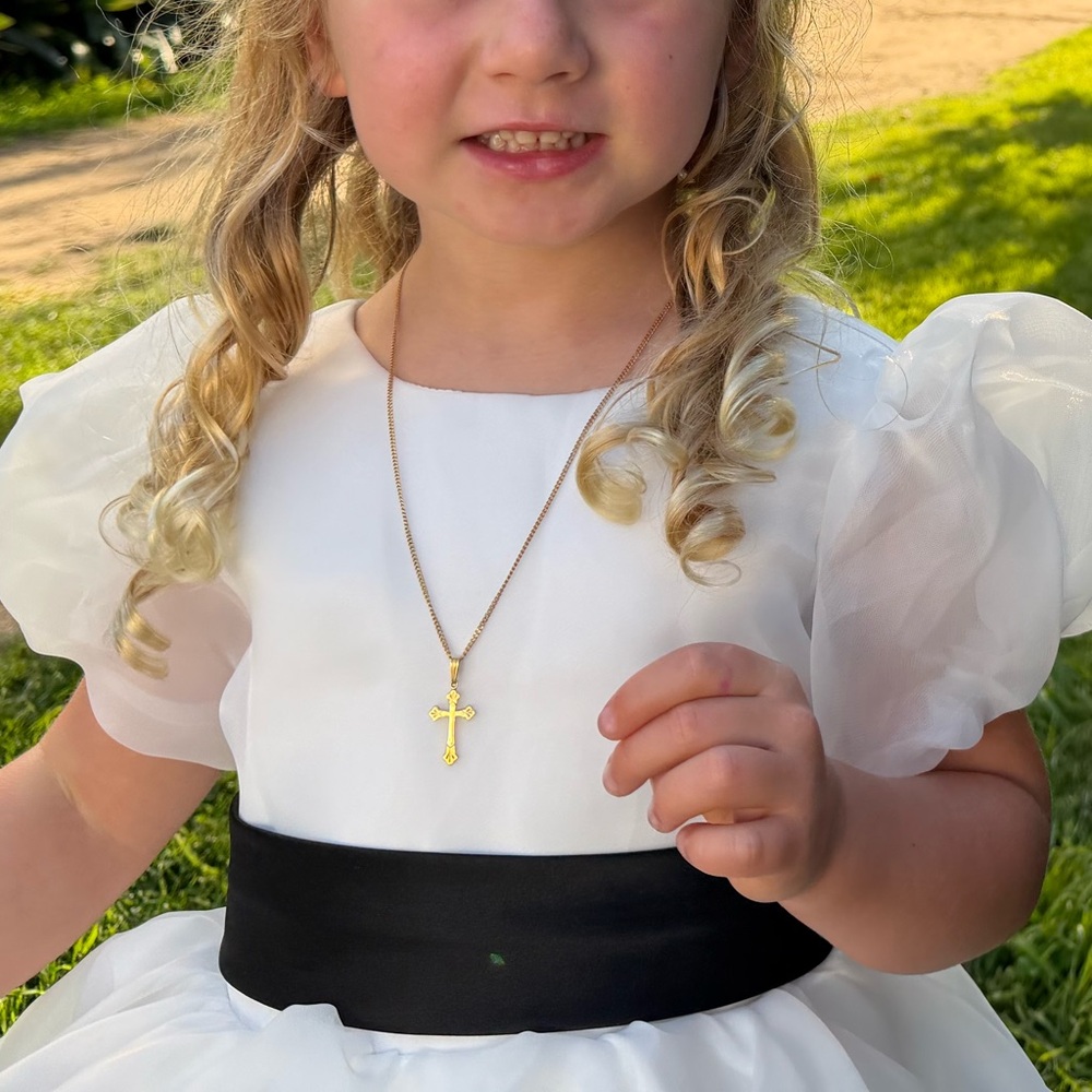 Elegant White Flower girl dress